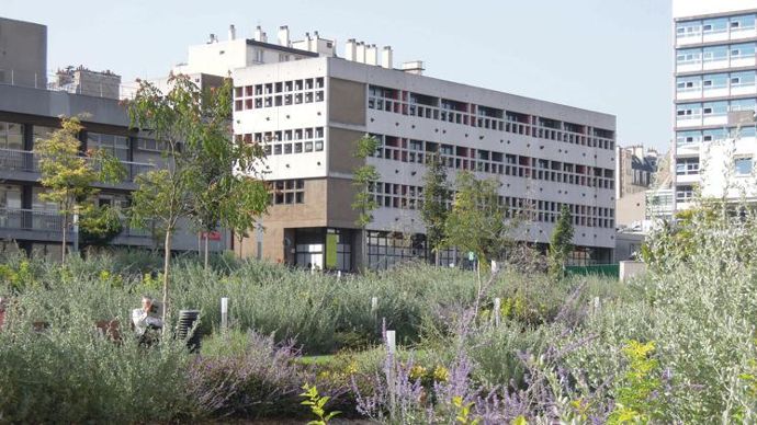 9.Catégorie « maîtres d’ouvrage publics et bailleurs sociaux, jardins et parcs urbains », médaille d’argent, Assistance publique des hôpitaux de Paris (75), jardin de l’hôpital Necker pôle mère-enfant. ©Phyto
